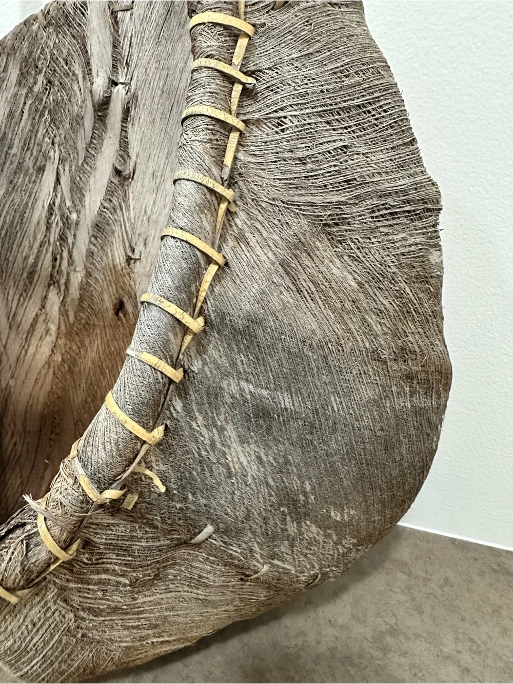 N/A round woven